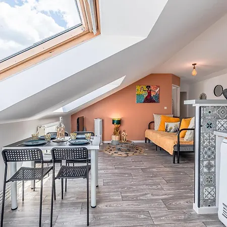 L'abstrait Metz Thionville Wifi Un-séjour-à-part Mondelange